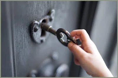 Locksmith Solution Services Louisville, KY 502-373-1330 - 68-44-7