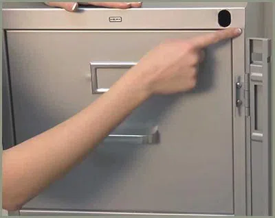 Locksmith Solution Services Louisville, KY 502-373-1330 Locksmith Solution Services Louisville, KY 502-373-1330 - 68-44-9